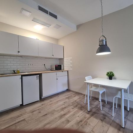 Oet Fenyo Apartmanhaz شيوفوك المظهر الخارجي الصورة
