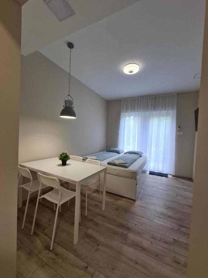 Oet Fenyo Apartmanhaz شيوفوك المظهر الخارجي الصورة