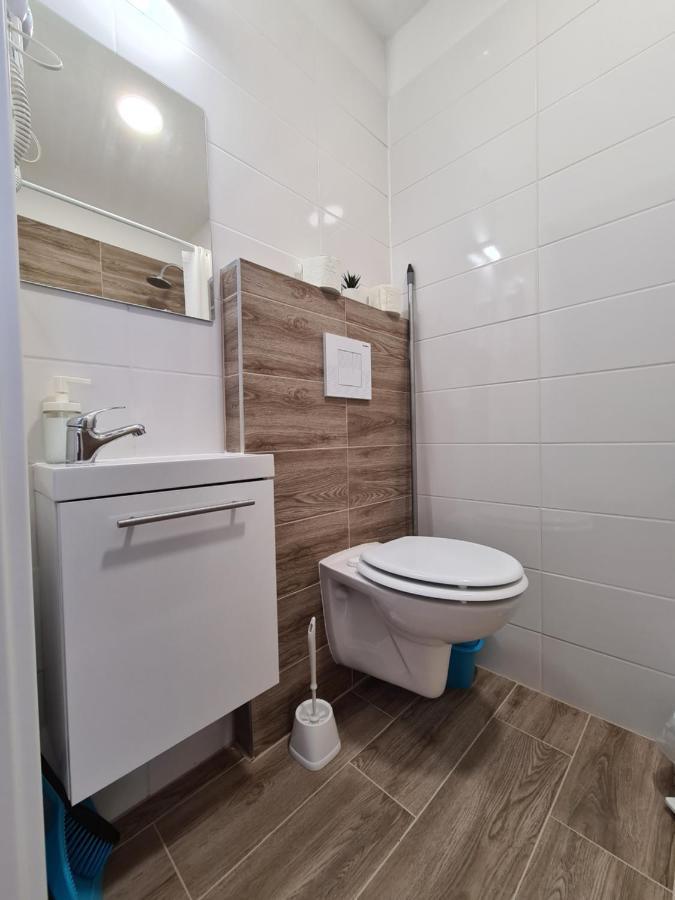 Oet Fenyo Apartmanhaz شيوفوك المظهر الخارجي الصورة
